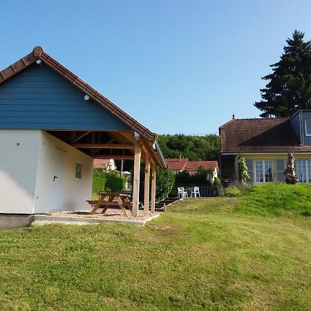 Appartement Lumineux, Calme Et Panoramique !! Pouligney-Lusans Buitenkant foto