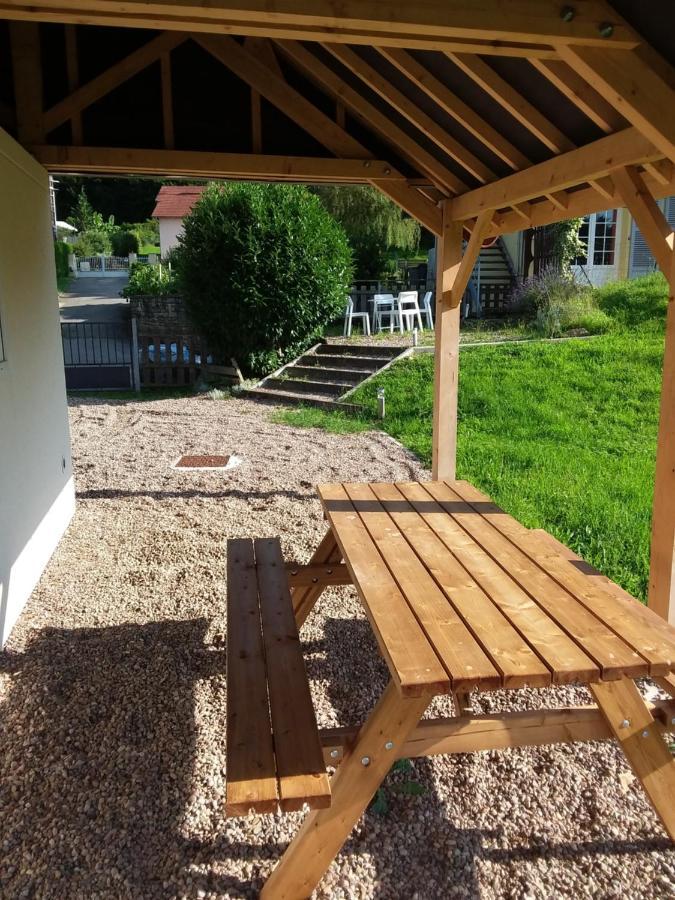 Appartement Lumineux, Calme Et Panoramique !! Pouligney-Lusans Buitenkant foto